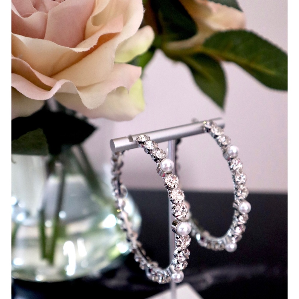 Pearly & Sparkly hoop earrings